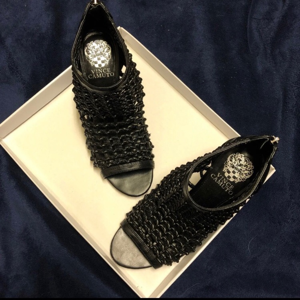 Vince camuto